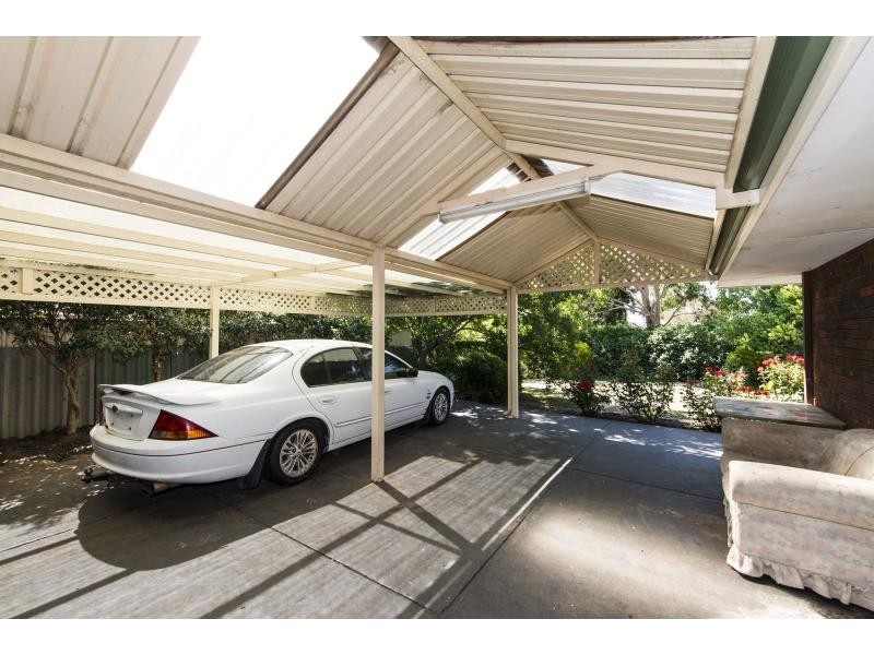 105 Dale Road, Armadale WA 6112