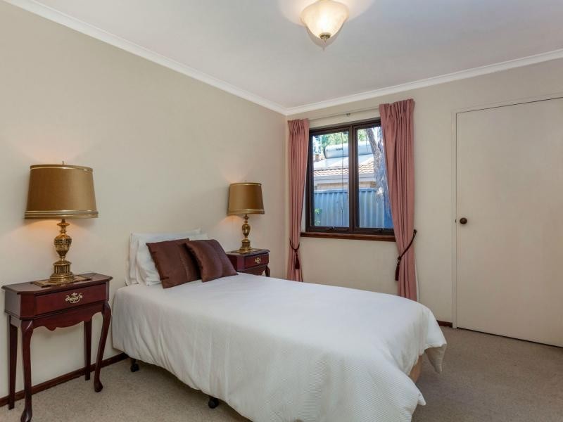 124 Findlay Road, Leeming WA 6149