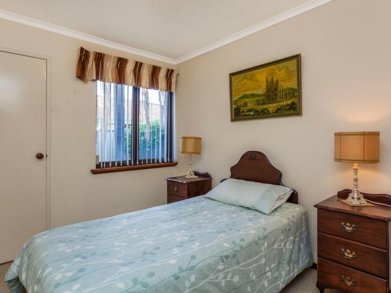 124 Findlay Road, Leeming WA 6149