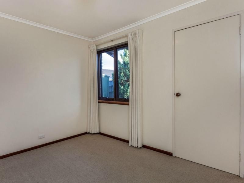 124 Findlay Road, Leeming WA 6149