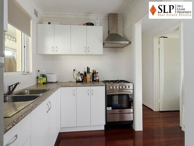 9 Romeo Road, Coolbellup WA 6163