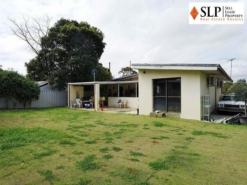 9 Romeo Road, Coolbellup WA 6163