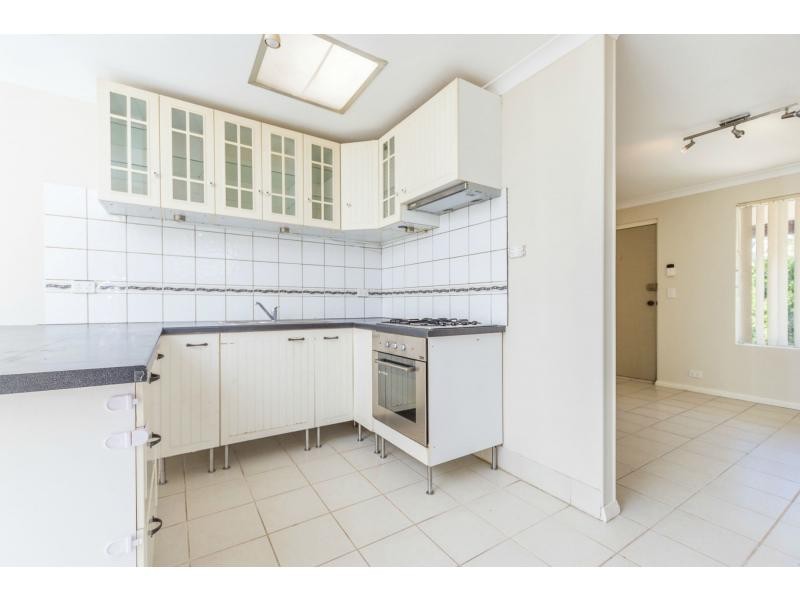 11 Helston Court, Midland WA 6056