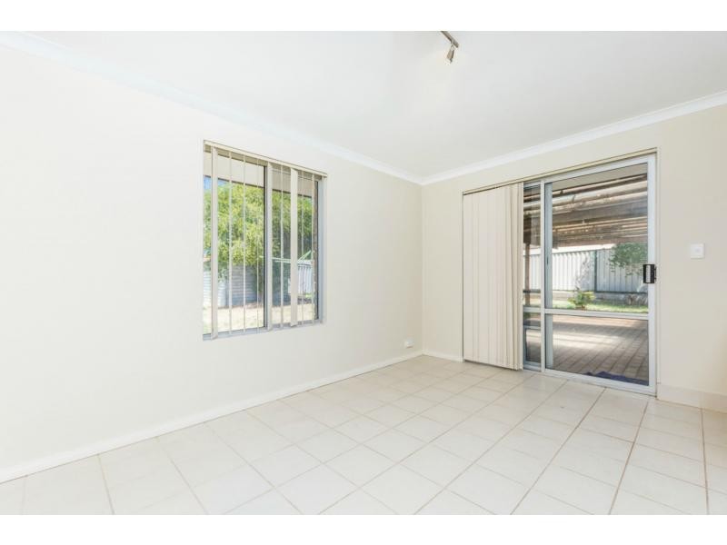 11 Helston Court, Midland WA 6056