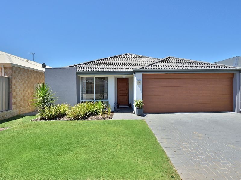 55 Willow Brook View, Meadow Springs WA 6210