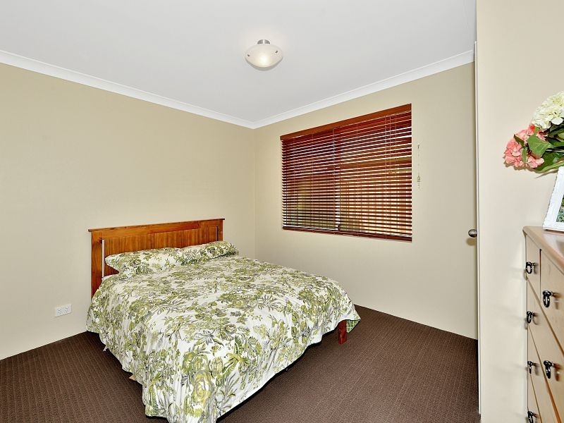 55 Willow Brook View, Meadow Springs WA 6210