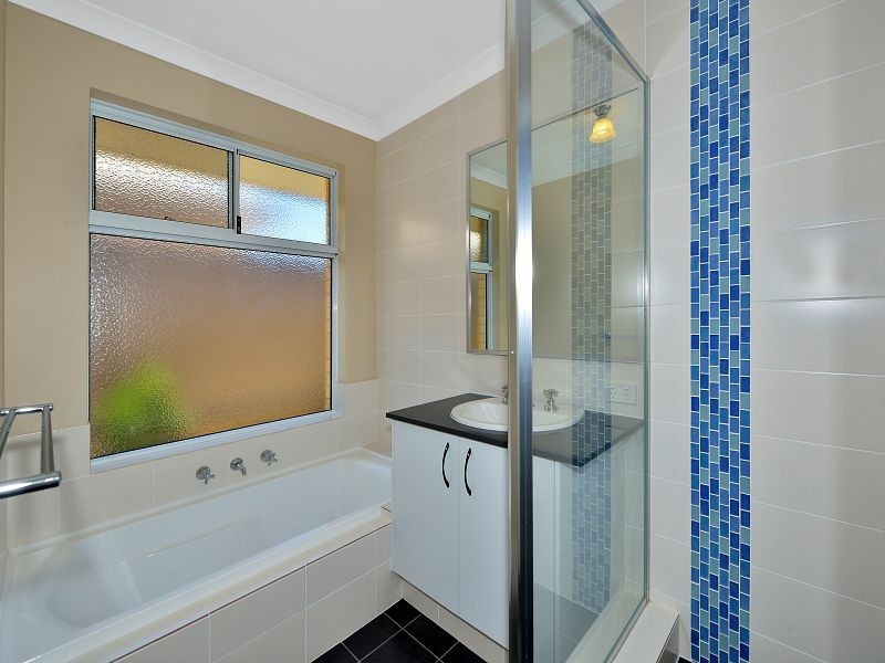 55 Willow Brook View, Meadow Springs WA 6210