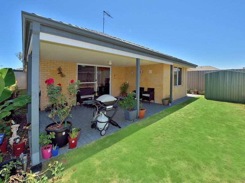 55 Willow Brook View, Meadow Springs WA 6210