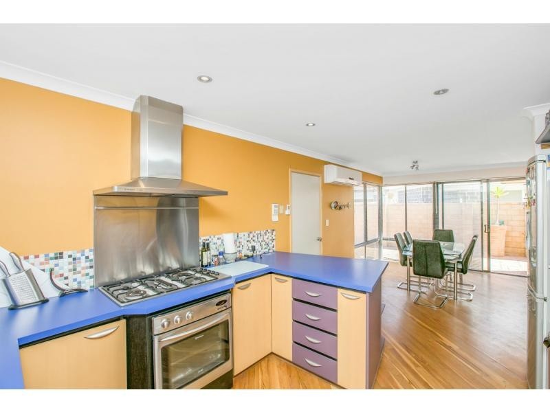 4 Grand Bank Parkway, Mindarie WA 6030