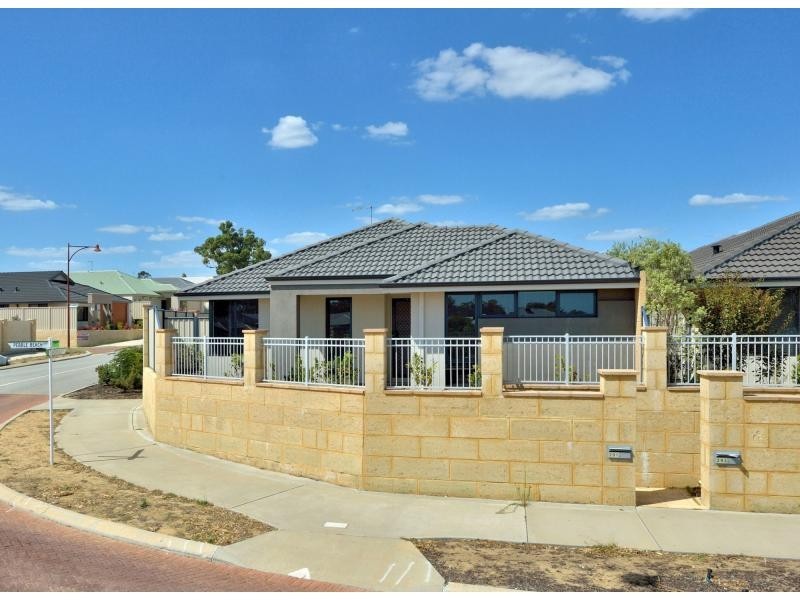 291 Pebble Beach Boulevard, Meadow Springs WA 6210