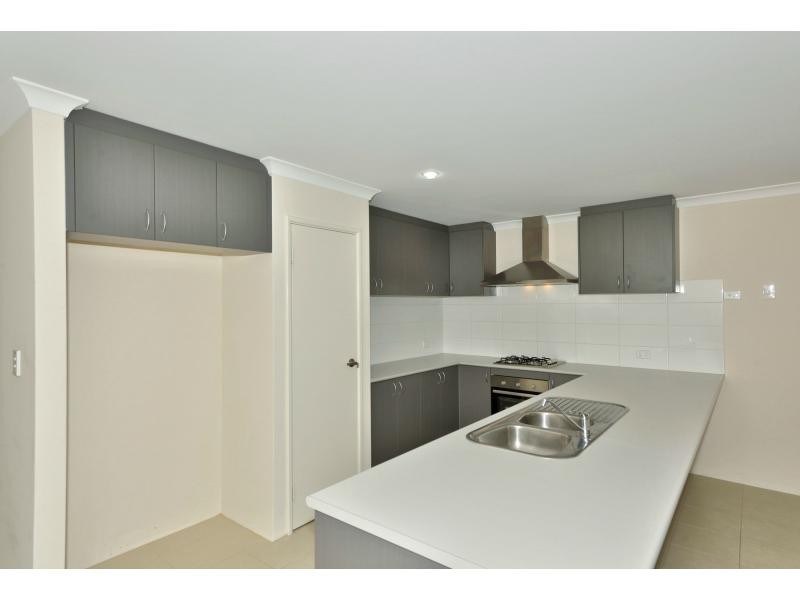 291 Pebble Beach Boulevard, Meadow Springs WA 6210