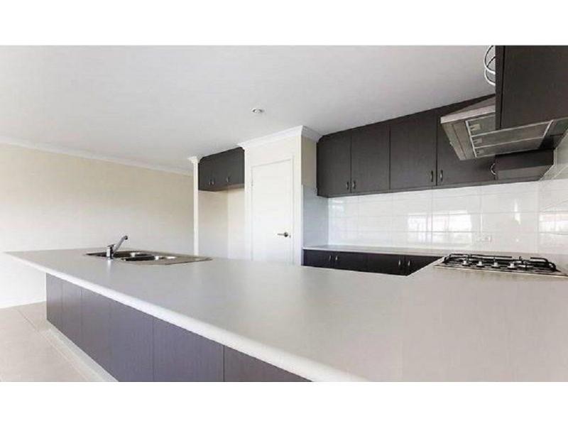 291 Pebble Beach Boulevard, Meadow Springs WA 6210