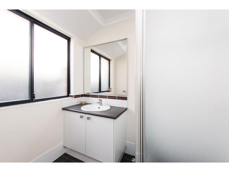 25 Regency Avenue, Baldivis WA 6171