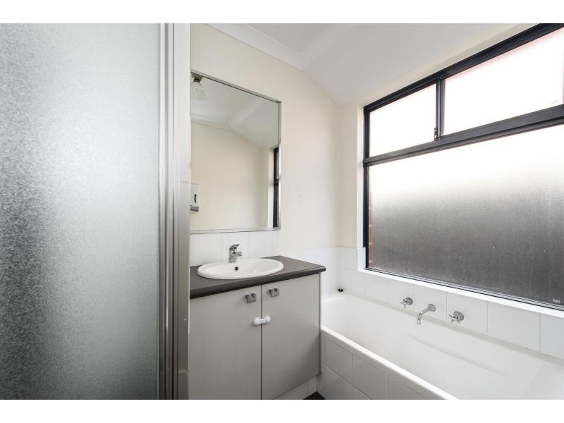 25 Regency Avenue, Baldivis WA 6171