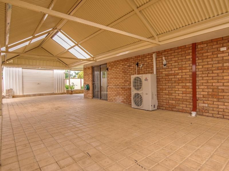 33 Charthouse Road, Safety Bay WA 6169