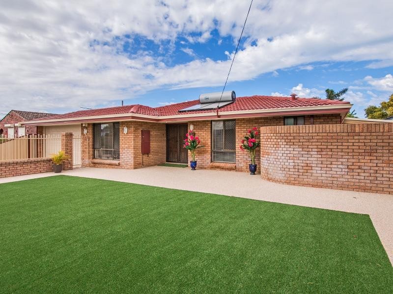 33 Charthouse Road, Safety Bay WA 6169
