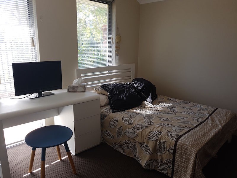 6 Nari Lane, Carramar WA 6031