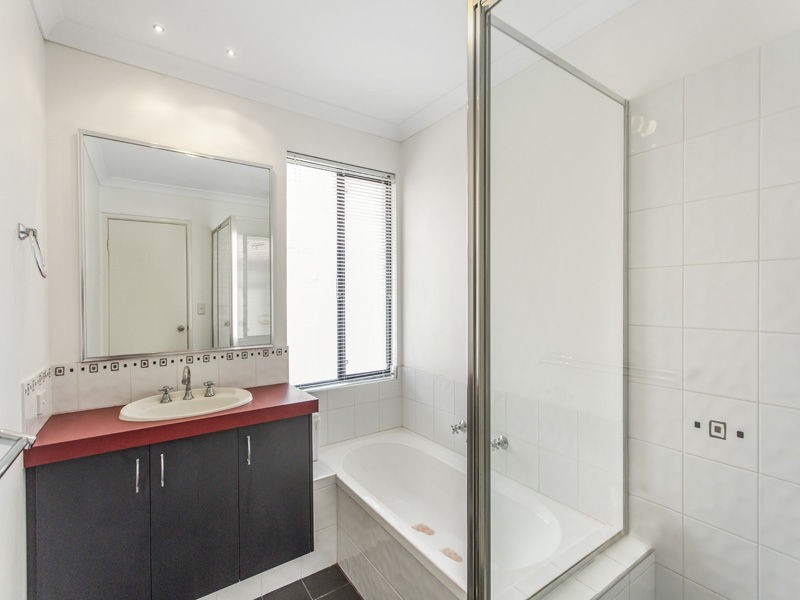 5 Adriatic Promenade, Canning Vale WA 6155