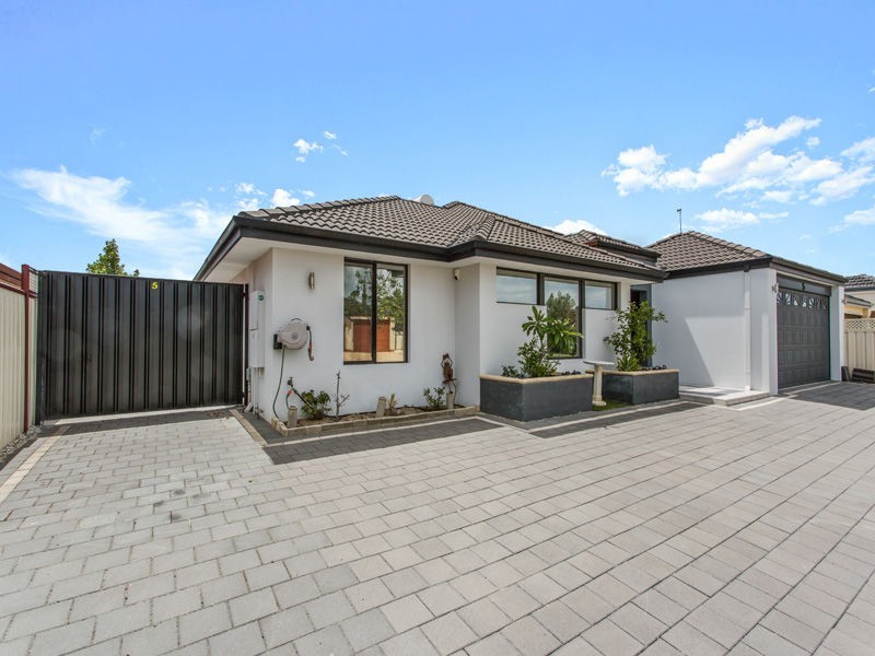 5 Adriatic Promenade, Canning Vale WA 6155