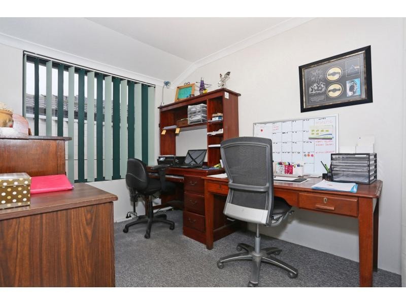 8 Lucidus Retreat, Greenfields WA 6210