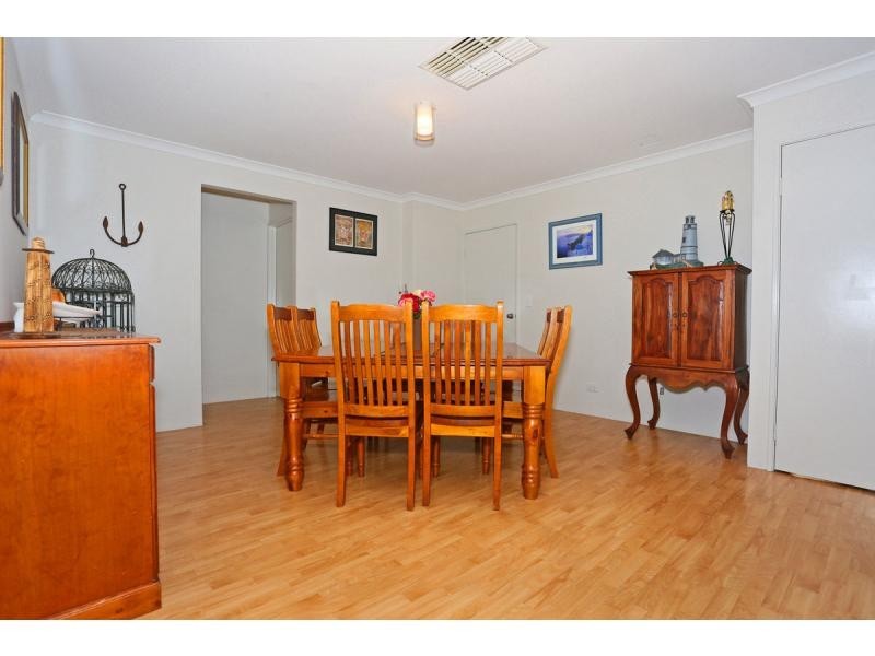 8 Lucidus Retreat, Greenfields WA 6210