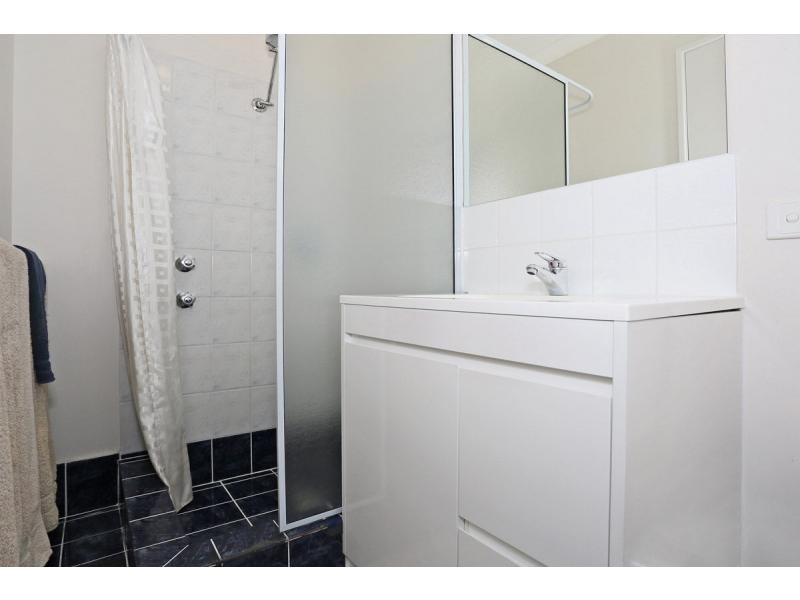 8 Lucidus Retreat, Greenfields WA 6210