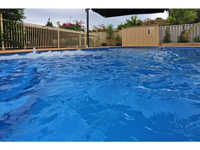 8 Lucidus Retreat, Greenfields WA 6210