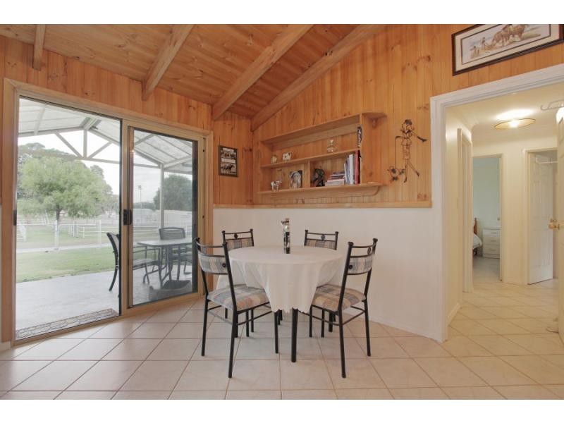 83 Peters Road, Muchea WA 6501