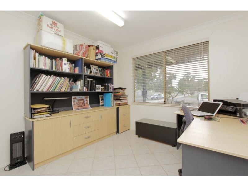 83 Peters Road, Muchea WA 6501