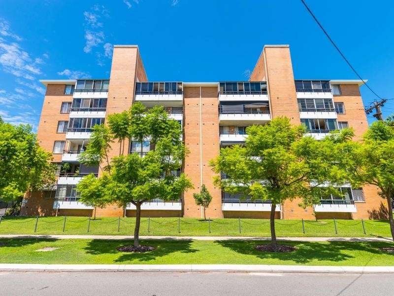 12/48 McMaster Street, Victoria Park WA 6100