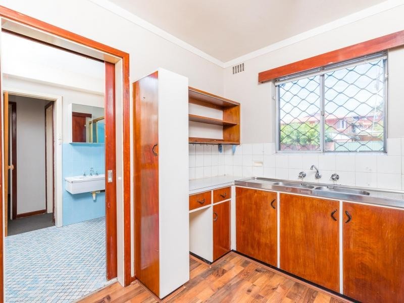 12/48 McMaster Street, Victoria Park WA 6100