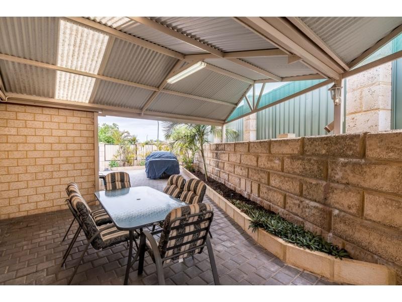 14 Jenkyn Circle, Landsdale WA 6065