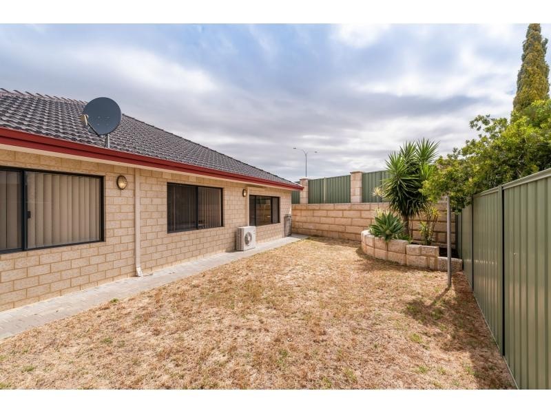 14 Jenkyn Circle, Landsdale WA 6065