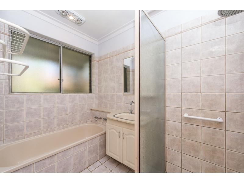 17 Harrison Road, Mount Richon WA 6112