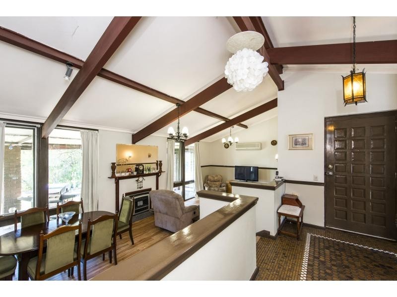 17 Harrison Road, Mount Richon WA 6112