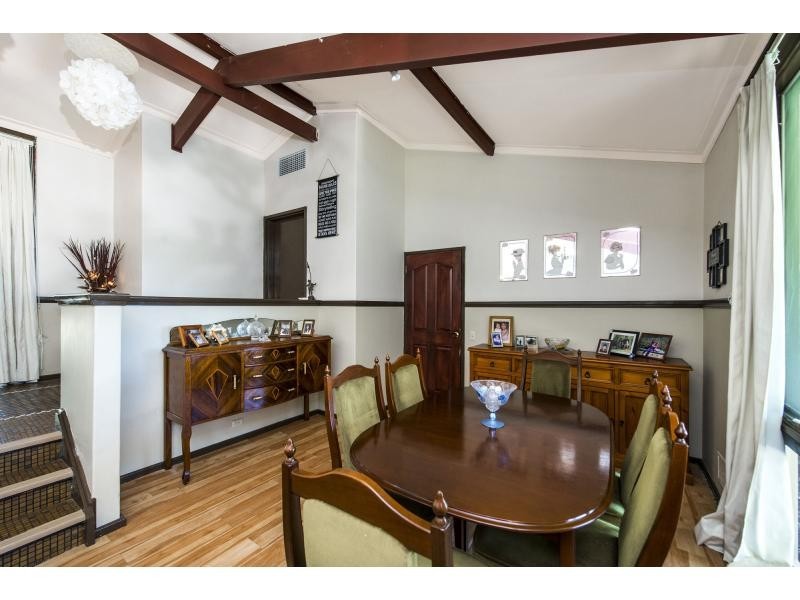 17 Harrison Road, Mount Richon WA 6112