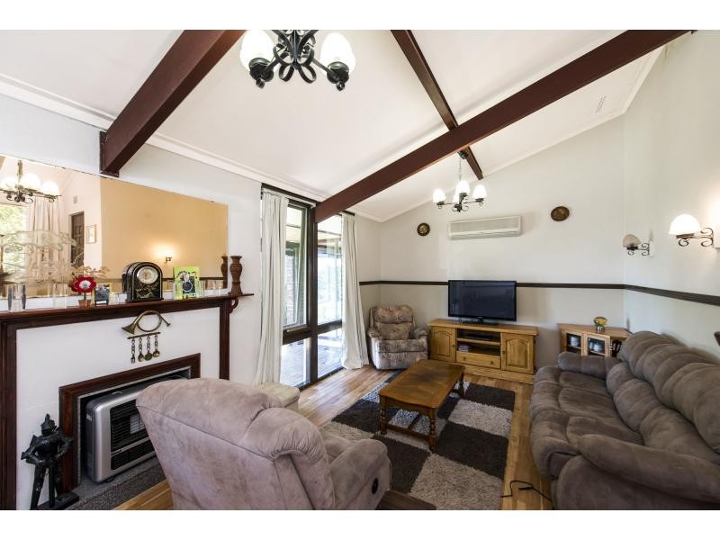 17 Harrison Road, Mount Richon WA 6112