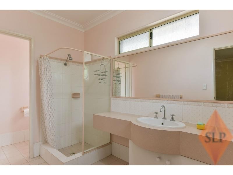 38 Rosella Circle, Ballajura WA 6066