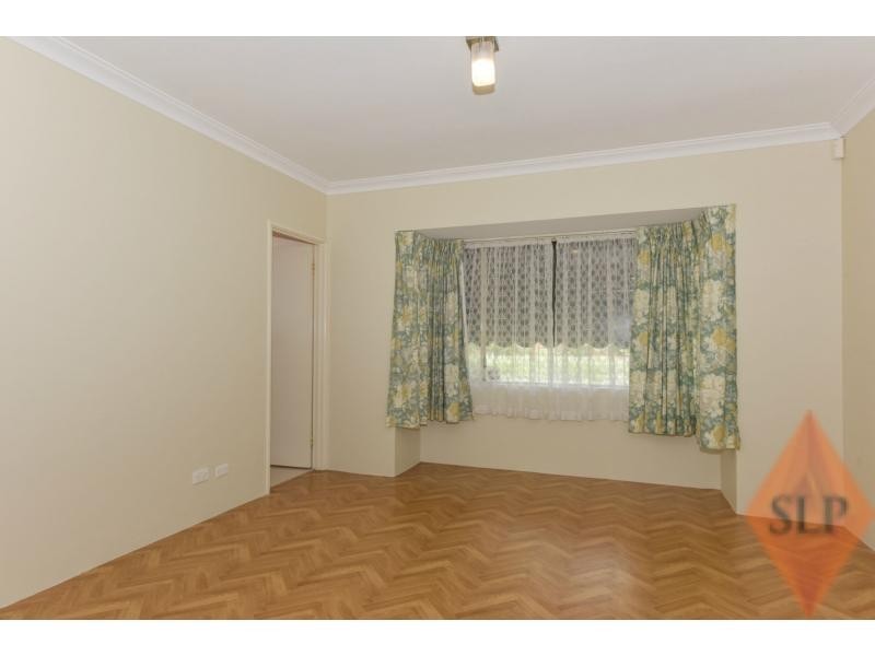 38 Rosella Circle, Ballajura WA 6066