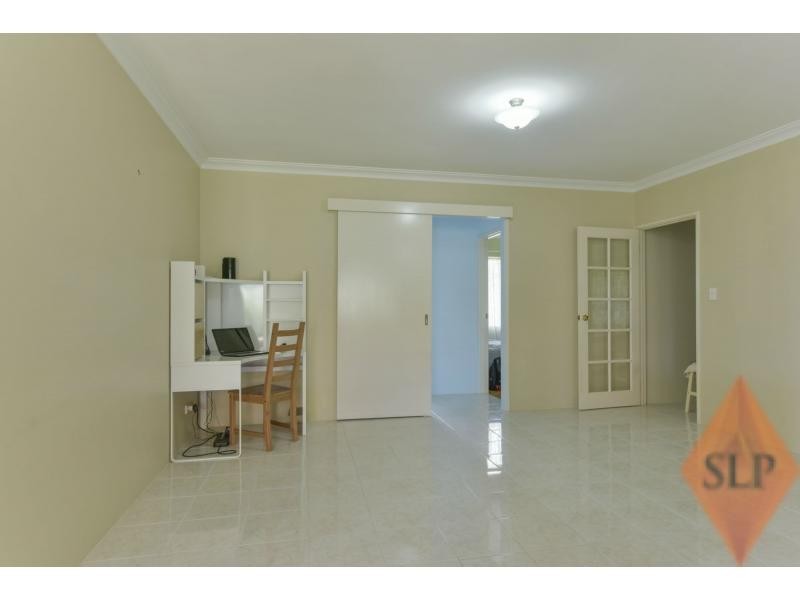 38 Rosella Circle, Ballajura WA 6066