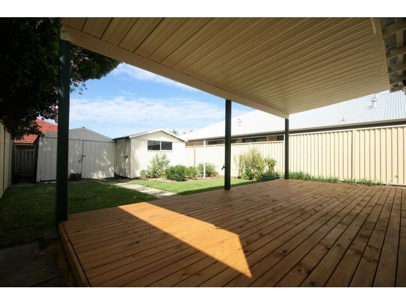 21 Dupre Lane, Lathlain WA 6100