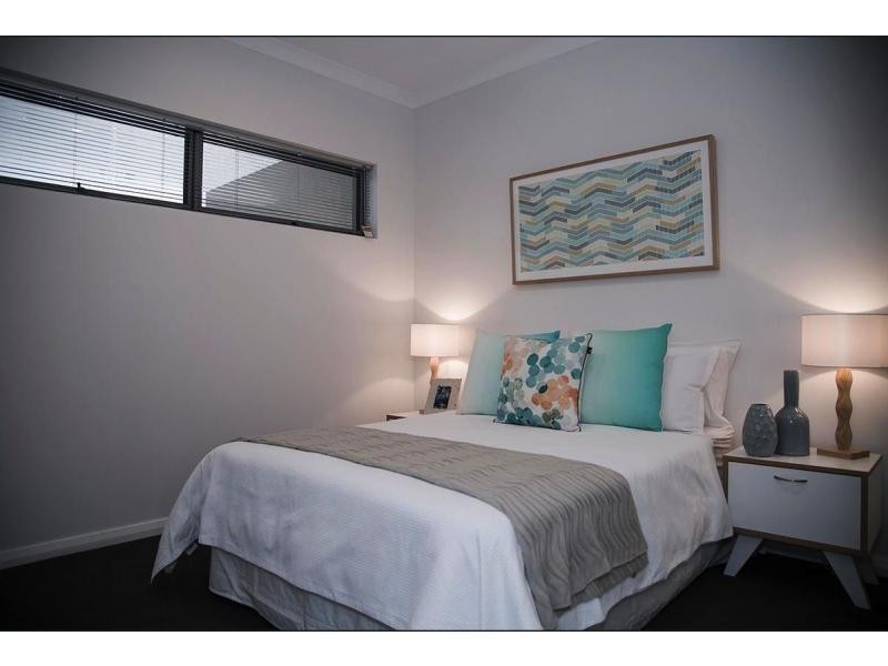 1-8/17 Selina Street, Innaloo WA 6018