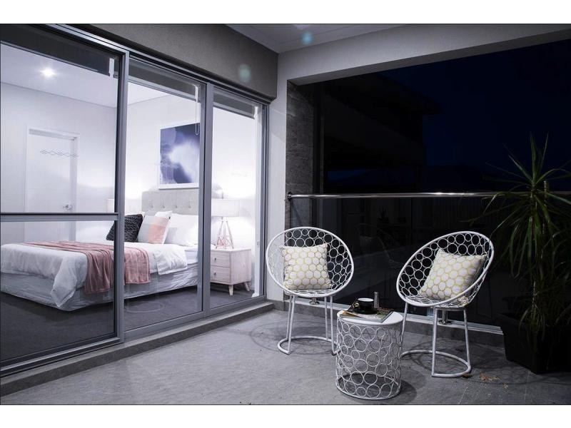 1-8/17 Selina Street, Innaloo WA 6018