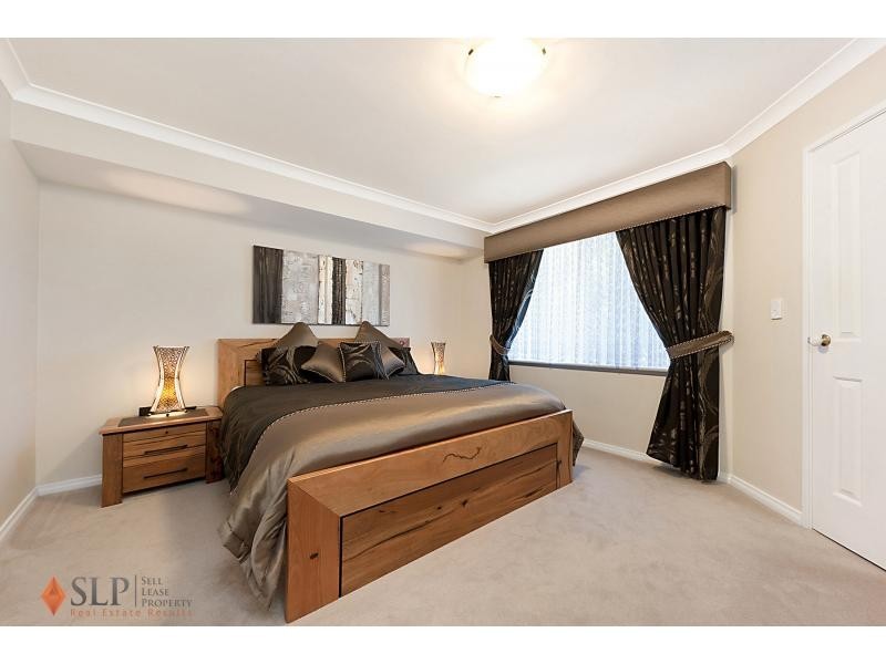 22 Hollingsworth Way, Leeming WA 6149