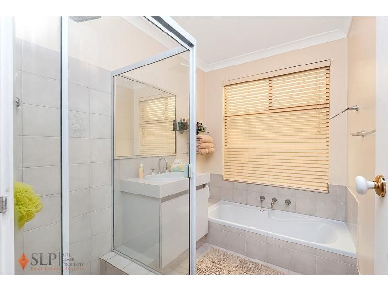22 Hollingsworth Way, Leeming WA 6149