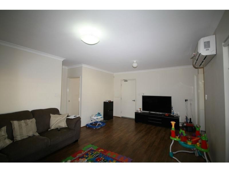 8/41 Camberwell Street, Beckenham WA 6107