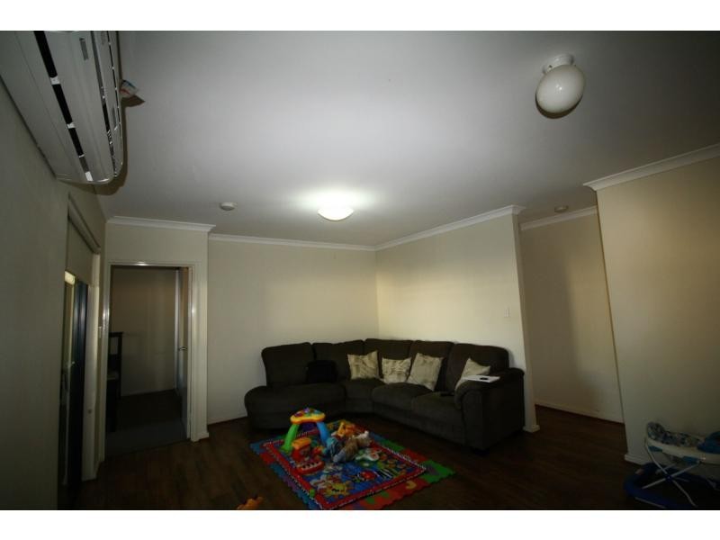 8/41 Camberwell Street, Beckenham WA 6107