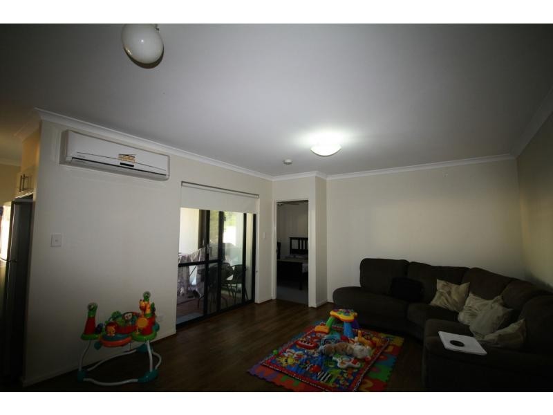 8/41 Camberwell Street, Beckenham WA 6107