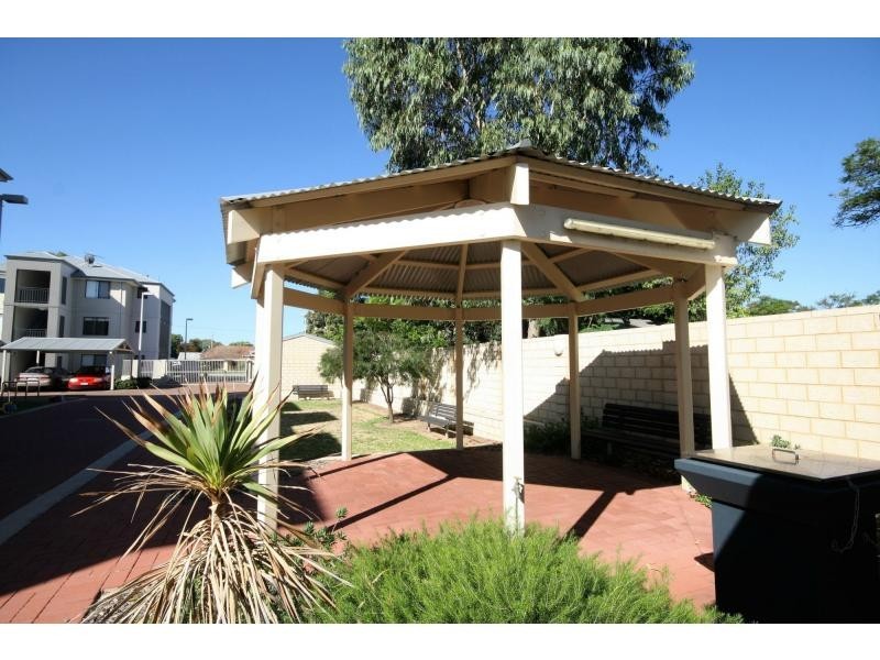 8/41 Camberwell Street, Beckenham WA 6107