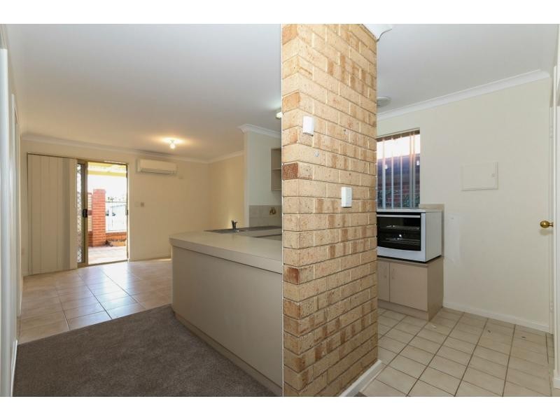 11/7 Chessell Drive, Duncraig WA 6023